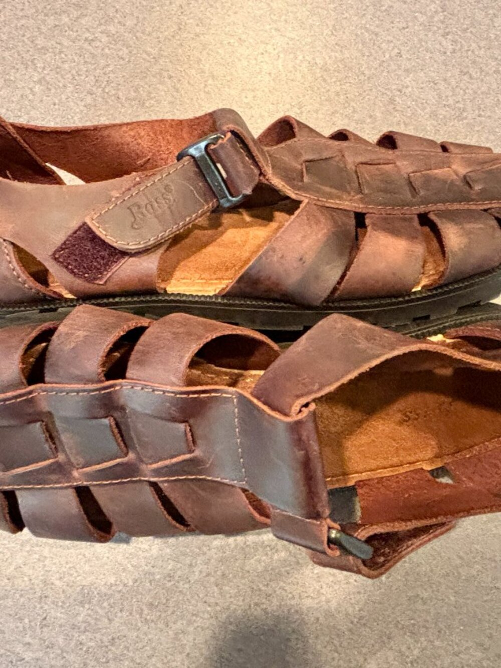 ~~G.H. Bass Brown Leather Fisherman Sandals Closed Toe Size 11.5 M  Men's  *****